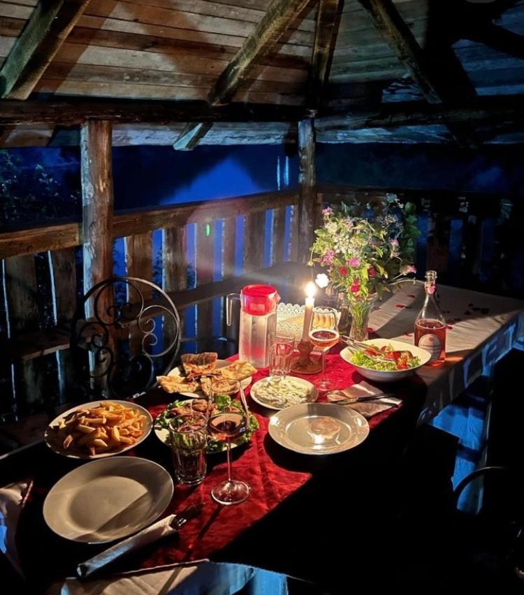 Guest House Aprripe Guri Firza Eksteriør bilde