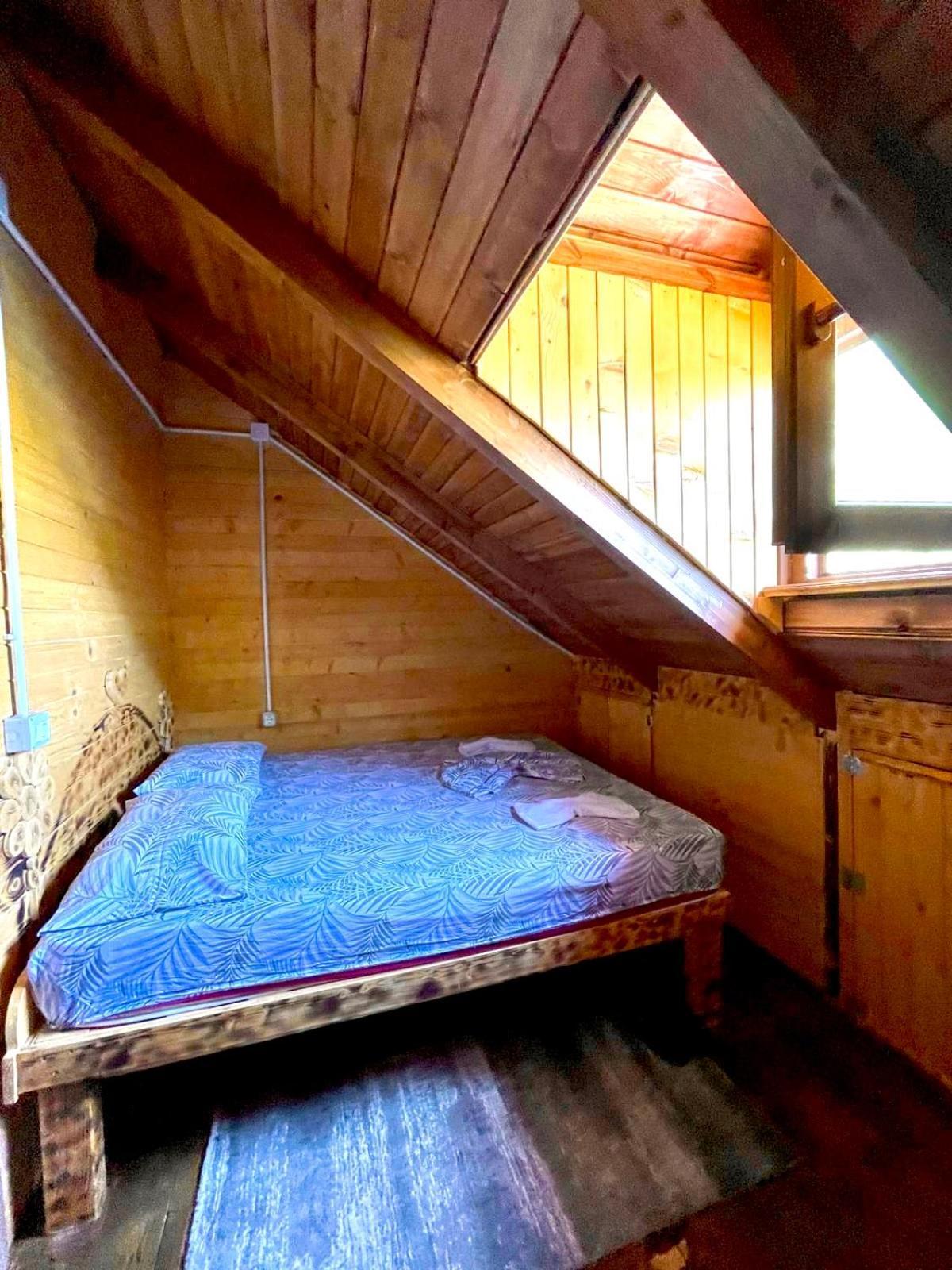 Guest House Aprripe Guri Firza Eksteriør bilde